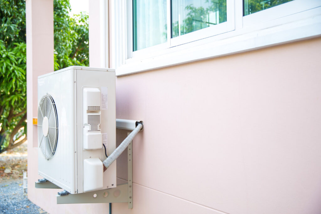 Outdoor AC