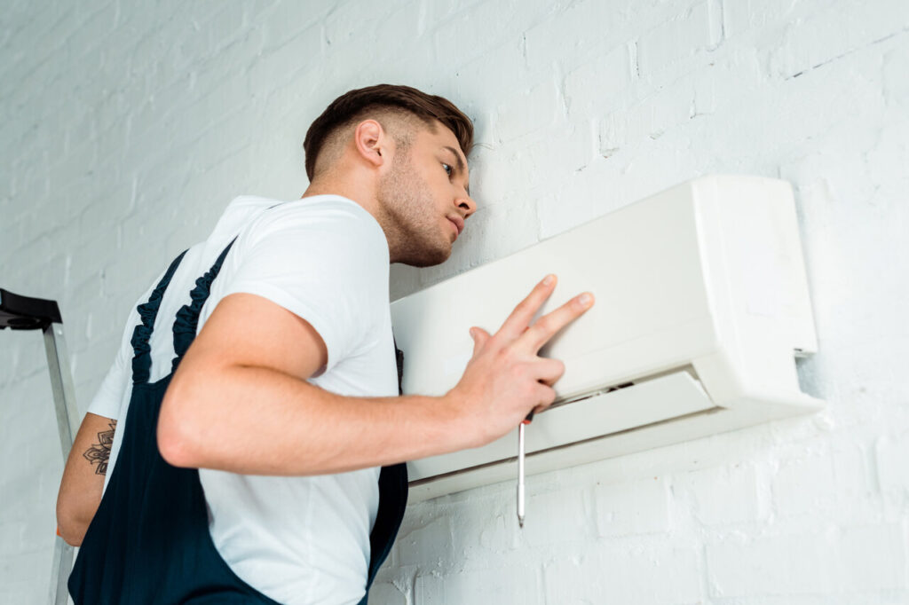 AC